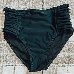 🌟Black High Waisted Bikini Bottoms